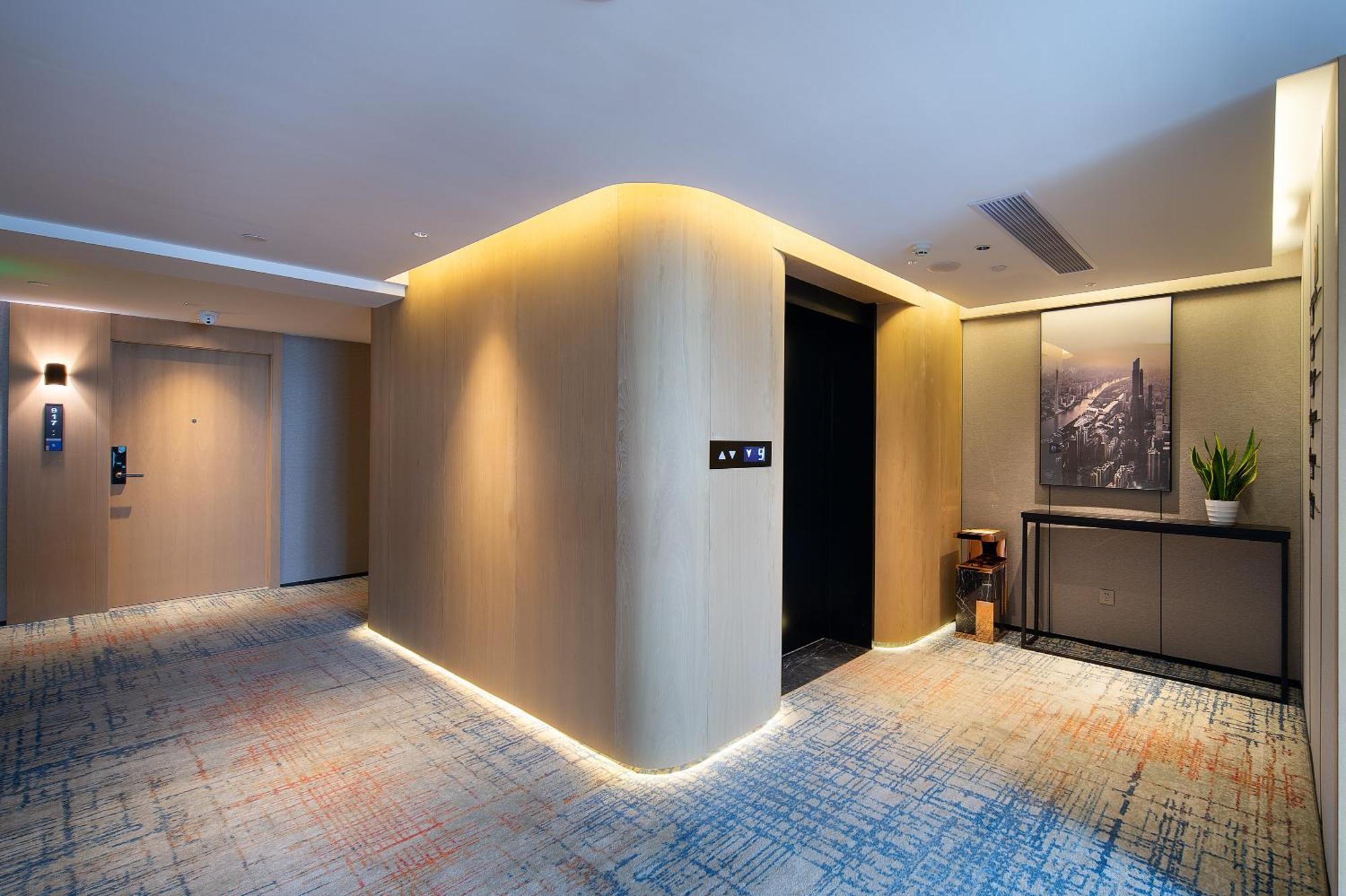 Langham Honor International Hotel Canton Fair Complex Branch - Free Shuttle To Canton Fair Complex During Canton Fair Period & Free Mini Bar المظهر الخارجي الصورة