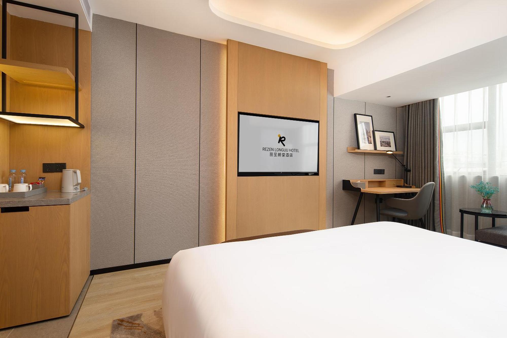 Langham Honor International Hotel Canton Fair Complex Branch - Free Shuttle To Canton Fair Complex During Canton Fair Period & Free Mini Bar المظهر الخارجي الصورة